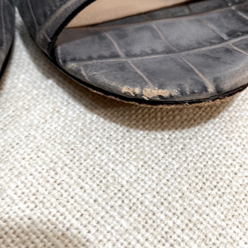 Coach Sandals Size 8.5 Heel Approximately 4” - Picture 5 of 10